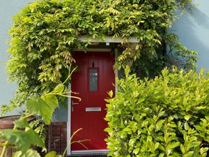Front door- click for photo gallery